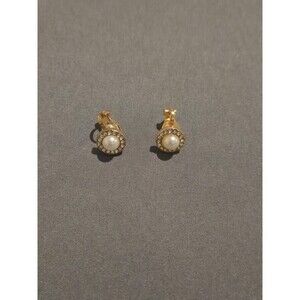 Gold Tone faux pearl and Gems clip on earrings nwot